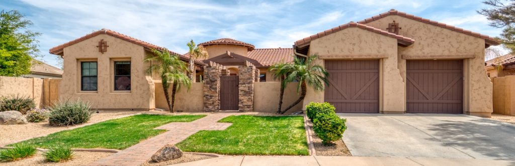 House Sitting vs. Home Watch: Why More Homeowners Are Making the Switch